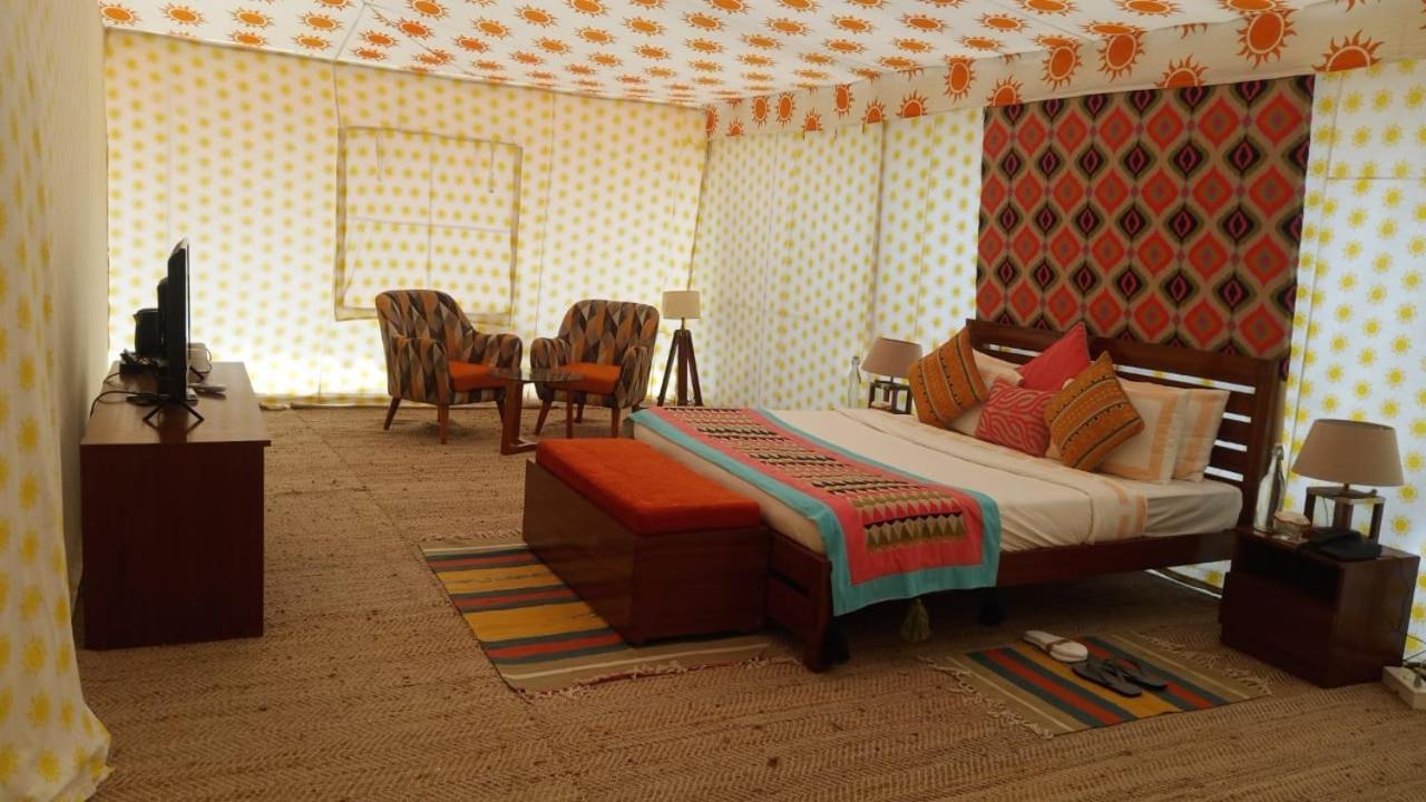 Khamma Ghani Resort With Pool 자이살메르 외부 사진